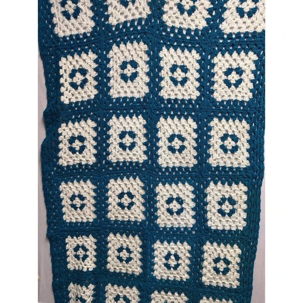 Handmade Crochet Throw Blanket Twin Size Teal Cream Granny Squares